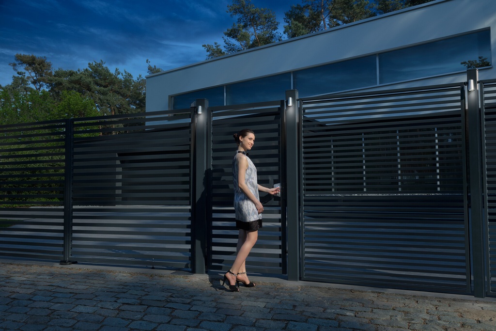 LOCINOX LEKQU2 ELEKTRISCH SLOT IN OPBOUW MET NORMAAL OPEN WERKING