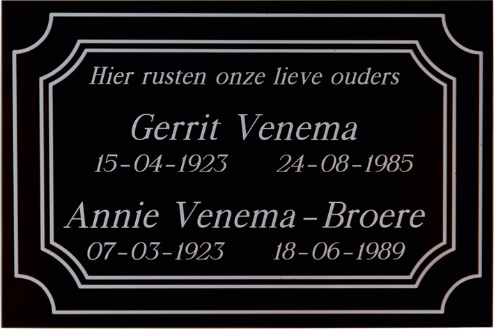 PLAQUE NOMINATIVE PERSONNALISÉE EN PLASTIQUE