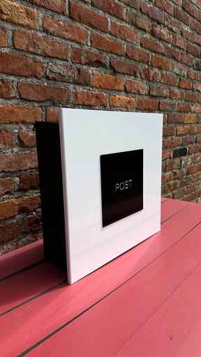 [DK2030-WE] KNOBLOCH DK2030-WE STENDAL WIT-ZWART BRIEVENBUS